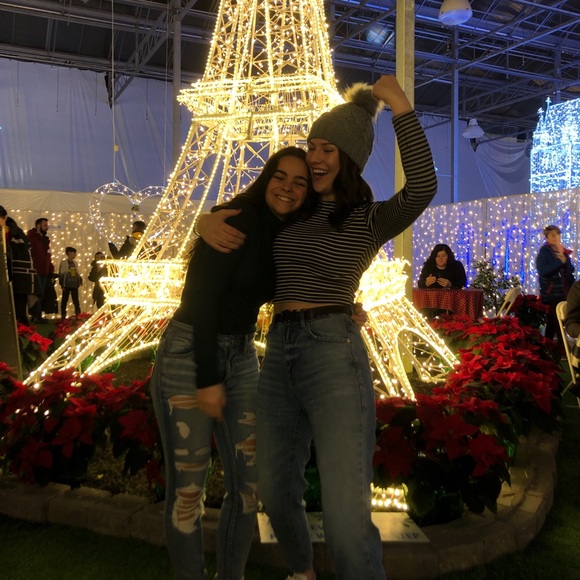 Striped Brandy Melville Shirt - Picture 2 of 2